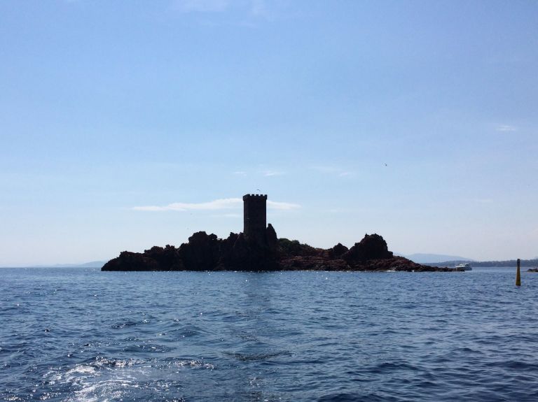 Apnoia_apneeaufeminin_Sortie_en_mer_Boulouris_ile_or